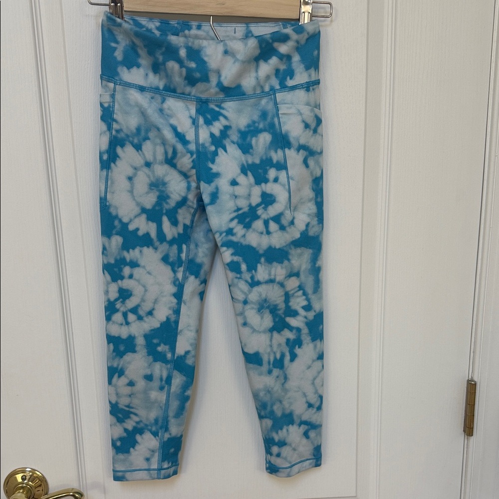 Athleta Girl High Rise Stash Your Treasurers Capri pants